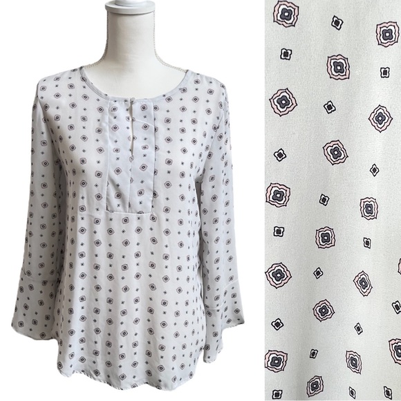 LOFT Tops - LOFT Mixed Media Bell Cuff Top | Size Small
